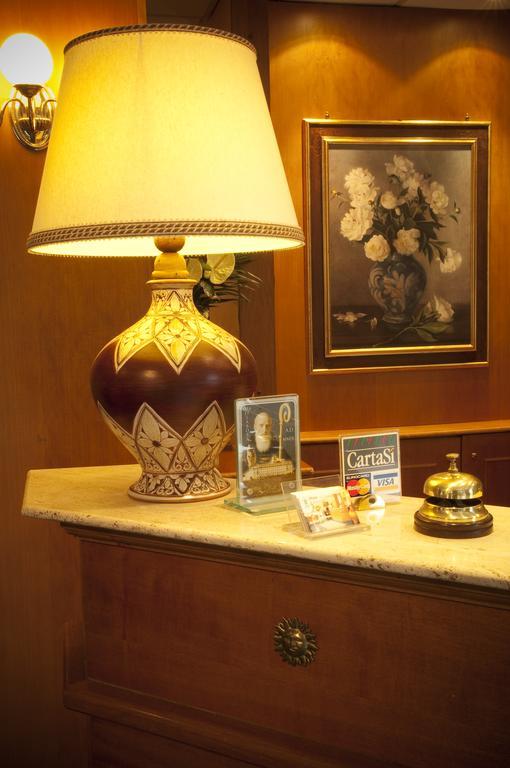 Hotel La Pace - Experience 卡西诺 外观 照片